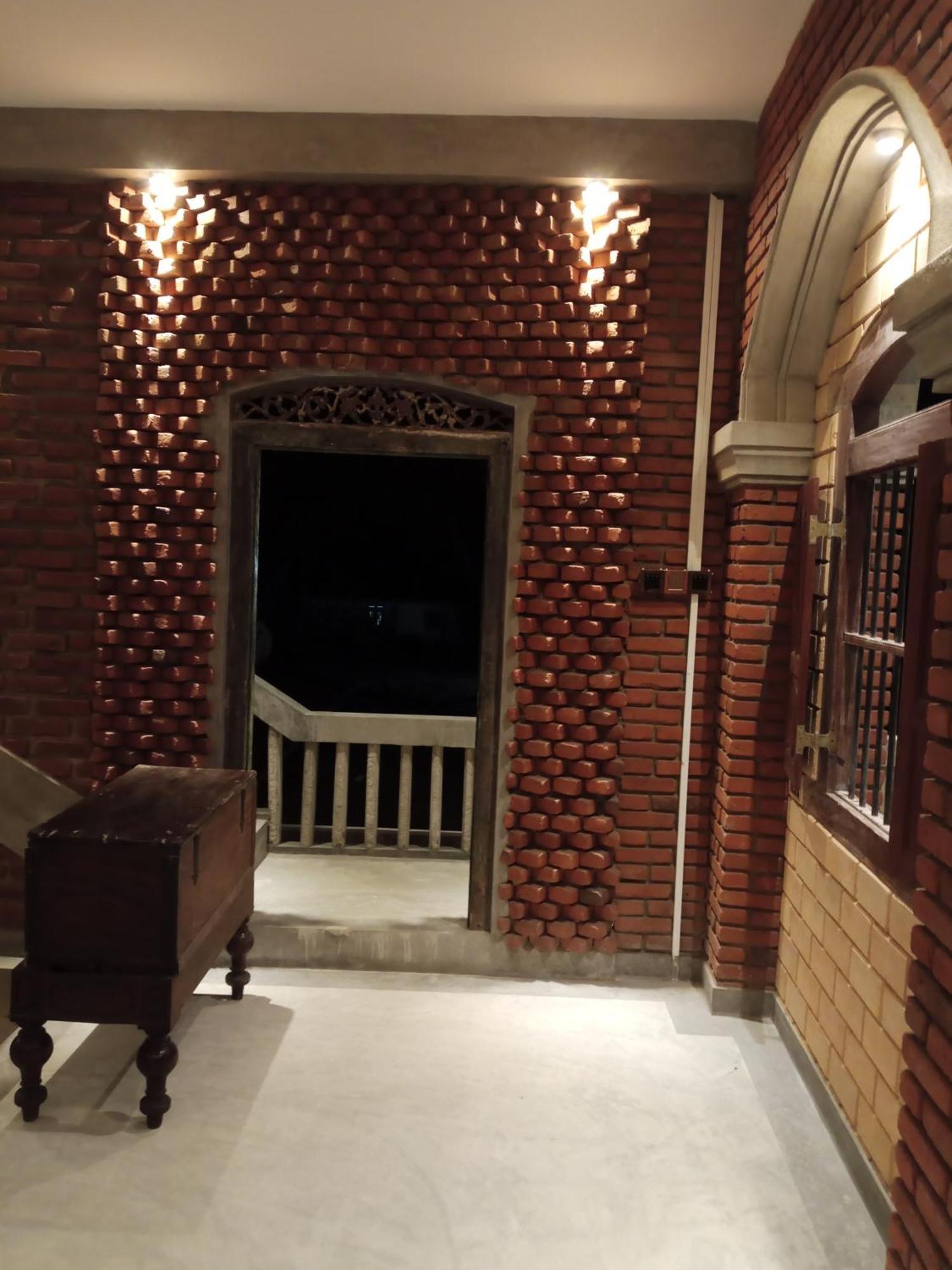 The Brick Wonder Otel Habaraduwa Central Dış mekan fotoğraf